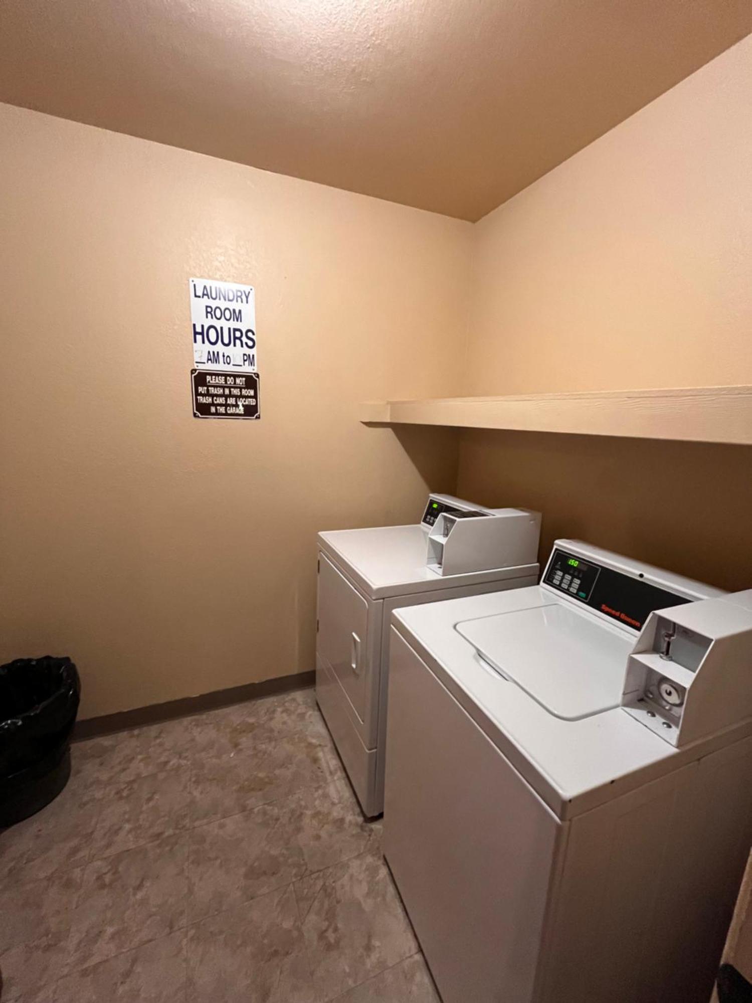 Tastefully Remodeled Condo At Mammoth Ski & Racquet Club, Hot Tub, Garage, 10 Min Walk To Ski Lifts Mammoth Lakes Bagian luar foto