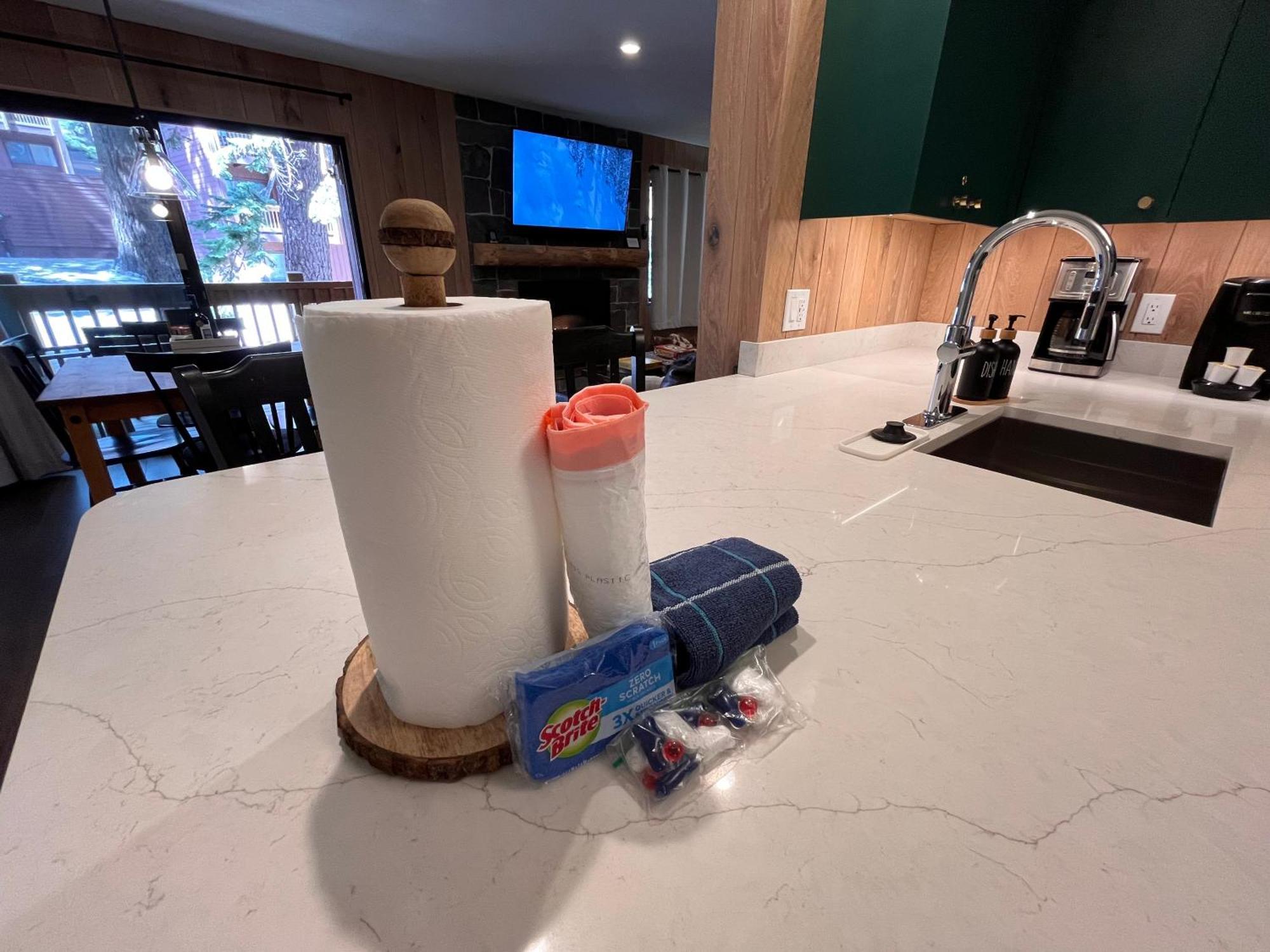 Tastefully Remodeled Condo At Mammoth Ski & Racquet Club, Hot Tub, Garage, 10 Min Walk To Ski Lifts Mammoth Lakes Bagian luar foto
